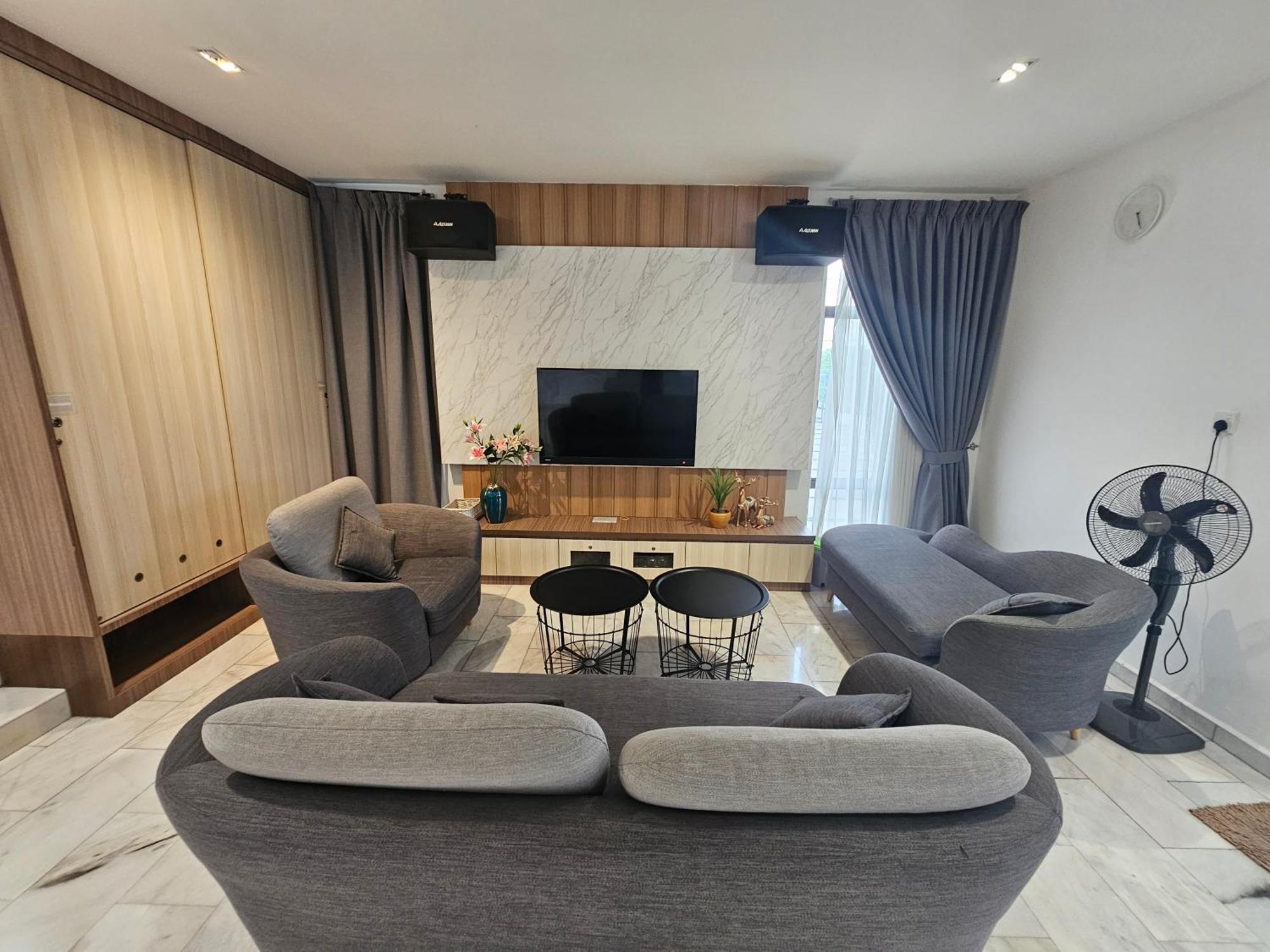 Melody Whole Or Suite Room Muar Εξωτερικό φωτογραφία