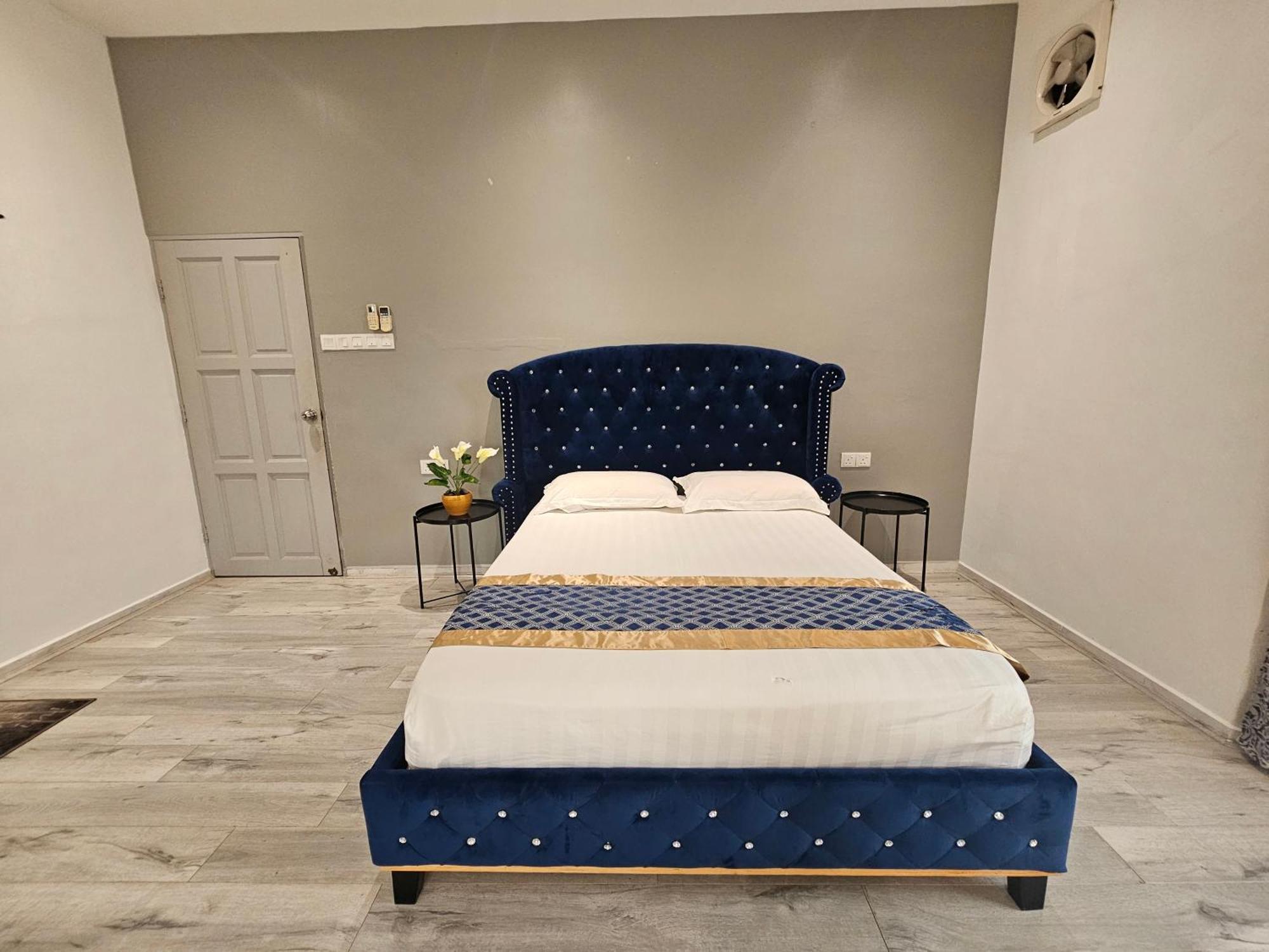 Melody Whole Or Suite Room Muar Εξωτερικό φωτογραφία