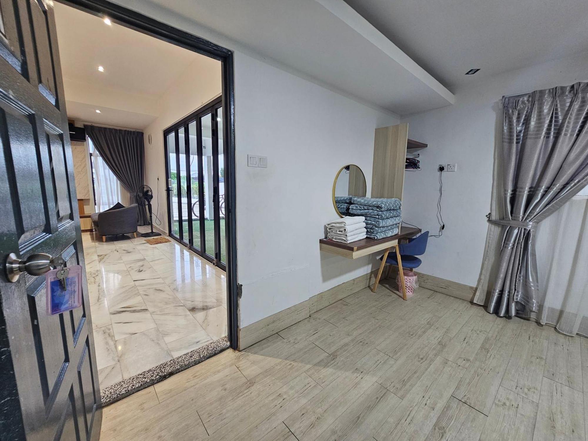Melody Whole Or Suite Room Muar Εξωτερικό φωτογραφία