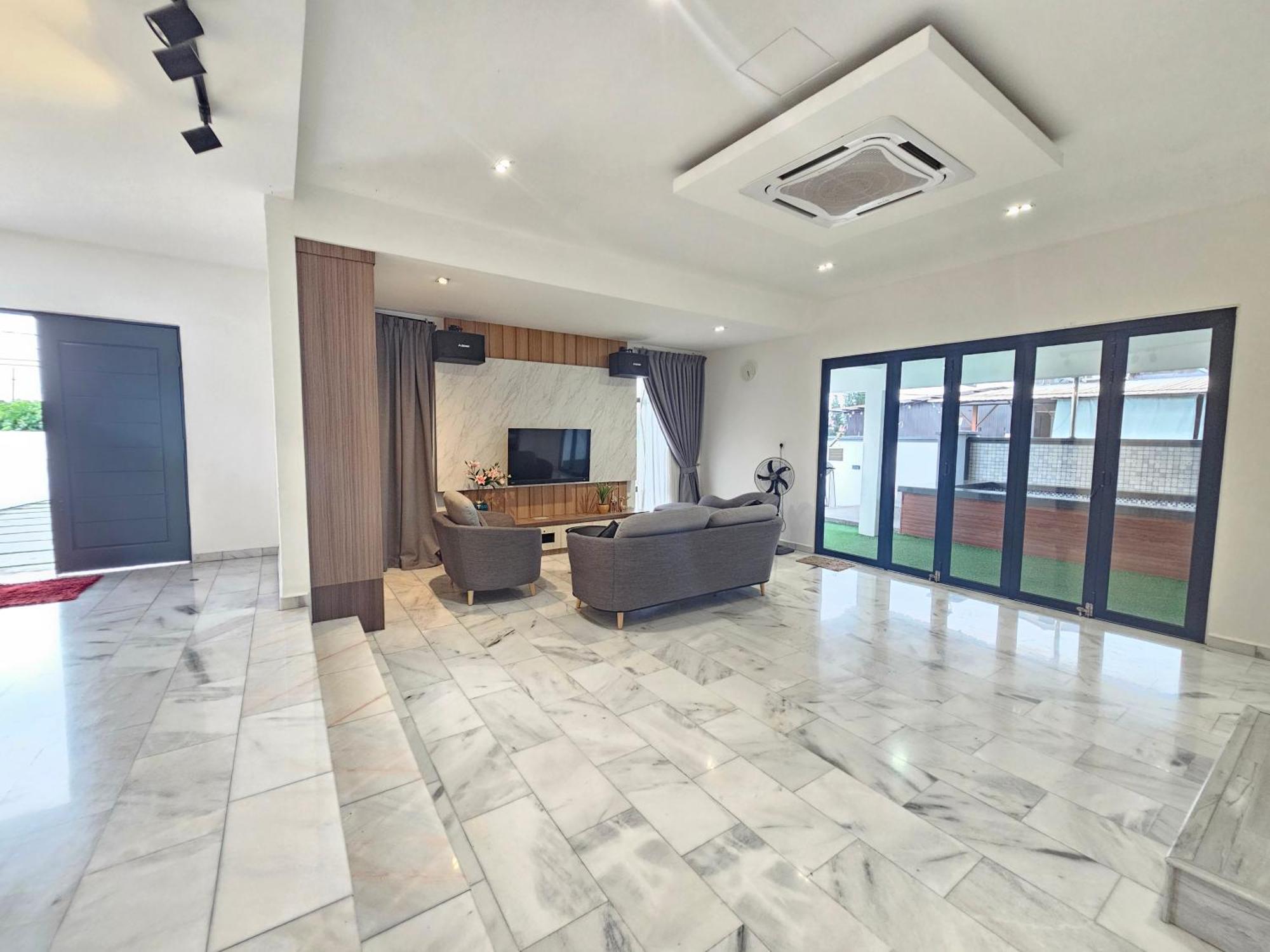 Melody Whole Or Suite Room Muar Εξωτερικό φωτογραφία