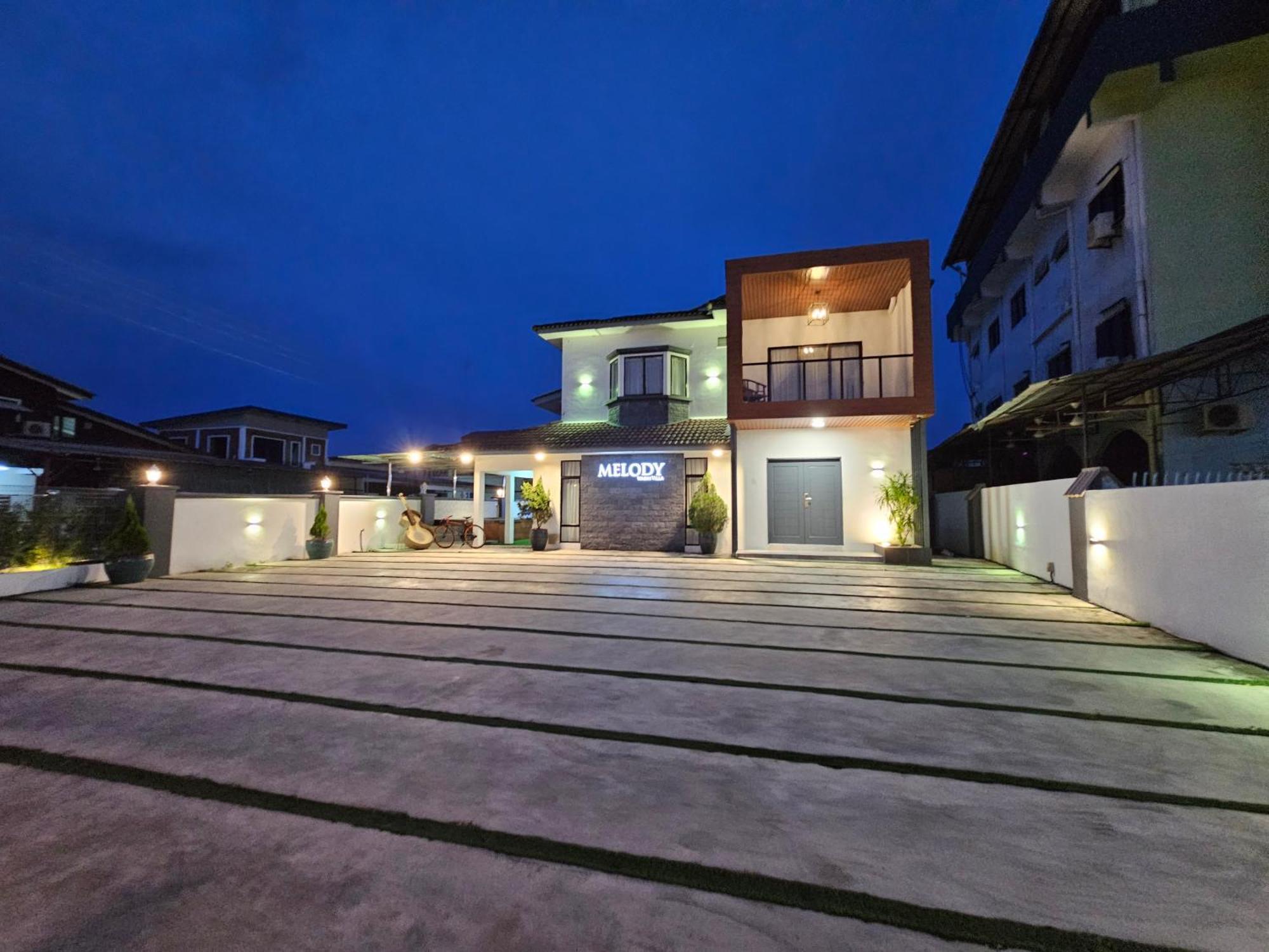 Melody Whole Or Suite Room Muar Εξωτερικό φωτογραφία
