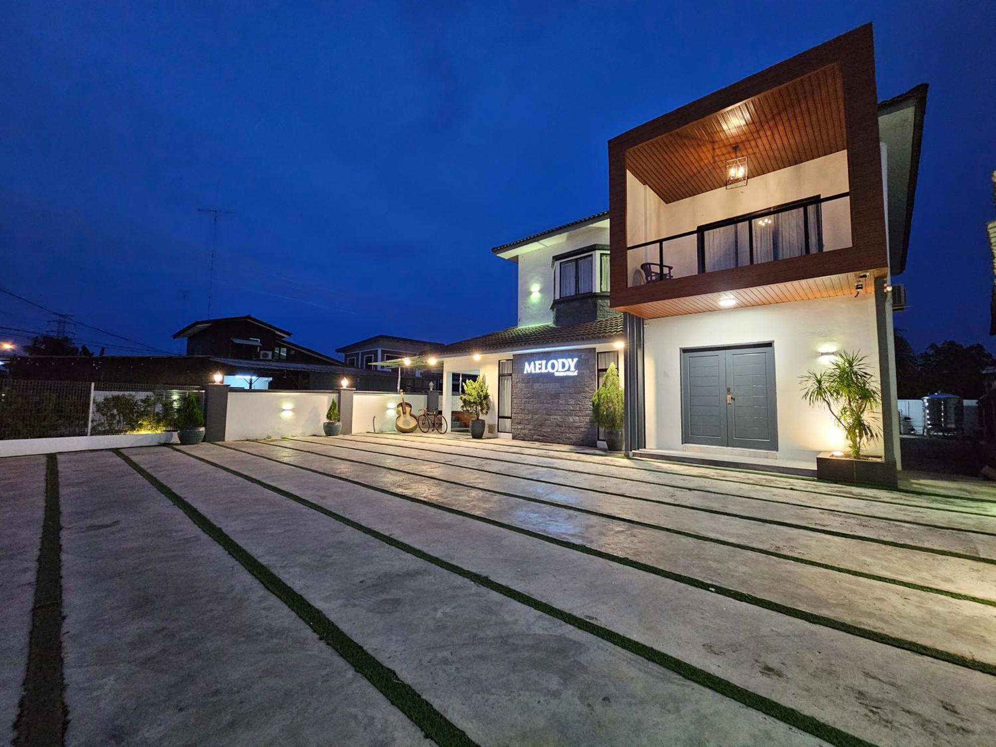 Melody Whole Or Suite Room Muar Εξωτερικό φωτογραφία